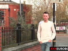 First time amateurs Scott Williams and Riley Jordon fuck on camera