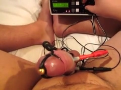 Giving my Penis a worthwhile load of electricity - Erostek ET-312B