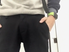 selfie in school toilet