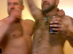 Husky grizzlies 210119