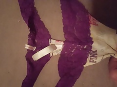 panties! jerk off on stolen college girls panties!