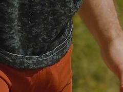 Rocky Vallarta fucked James Fox' asshole in an open field