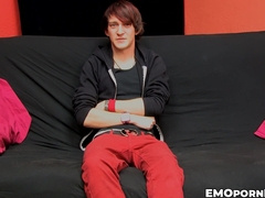 Cute emo dude Andy Kay wanks out his wad to unleash milky jizz