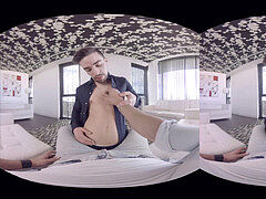 VirtualRealGay.com - Family dude