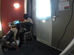 Jeux avec une soumise docile tv cd