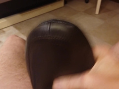 Saucy Feetish Slippers Jism Part 01: A steamy homemade video with hot squirt action!