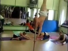 Pole-acrobat 2