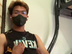 Solo jakol sa kwarto