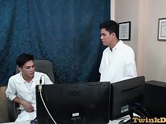 Asian bottom doctor barebacked by his colleague in office