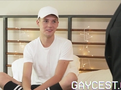 Gaycest - Hairy muscle parent bottom instructs stud to breed