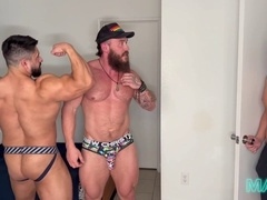 Muscly college roommates Mateo and his jacked buddy team up for intense bareback action!