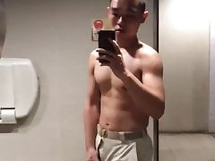 asian cutie filming his wank in restroom (14'')