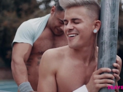 Grizzly fellows Draven Navarro and Andy Taylor slupring stiffys