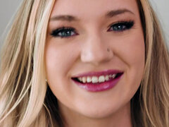 18 jahre, Grosser arsch, Hundestellung, Orgasmus, Erotischer film, Tätowierung, Jungendliche (18+), Titten