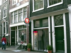 Amsterdam hooker deepthroats customer