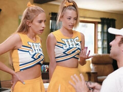 Anal, Culo grande, Verga grande, Mamada, Animadora, Estilo perrito, Adolescente, Tetas