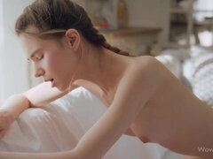 18 ans, Amateur, Cul, Doigter, Seins naturels, Solo, Dénudage, Nénés