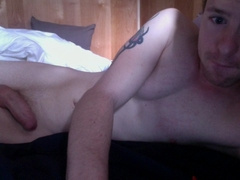 Left Behind my Webcam was on from last Night HAHAHA Heres what i found