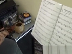 MM MUSIC VIOLIN LESSONS LATIN THUG