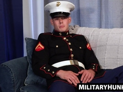 MilitaryHunk.com - Mac II's furry beefy solo getting off flash