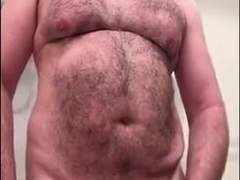 Bearded Parent Drains Off (Otter Parent)