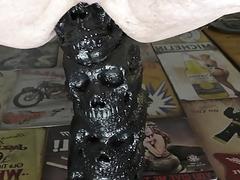 Never seen on XHAMSTER, skulls dildo