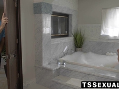 TSSexual.com - Joel Someone and Tori Easton's wild bathtub lovemaking