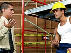 Muscular hotties Lex Sabre & Alexy Tyler enjoying savage anal