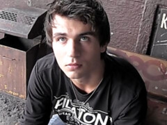 Edgy amateur guy getting his asshole banged silly