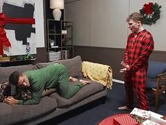 Gay christmas spirit - Damian Night , Jake Preston