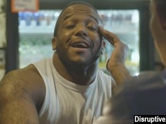 Des Irez Gloryhole Job