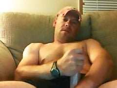 muscle daddy working his cock