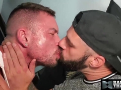 BAREBACKTHATHOLE Bobby Bruiser Uses His Crevasse To Sate Romeo Davis Wet Pink cigar