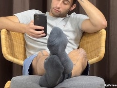 Luca R flaunts his delicious bare feet solo for foot worship pleasure