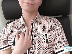 Beefy Blonde James T Masturbates While Fingering His Butt!