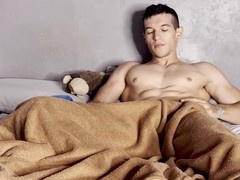 Sensual daily routine of Jhonbianco showcasing muscle worship in Colombia