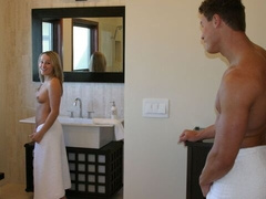 Jessie Cox and Zack Cook cooking up a hot fuck scene