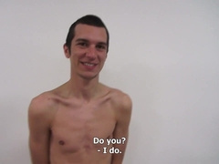 David 3488 gives a sloppy 69 and 18-AAs to a lucky dude