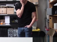 teen 18+ shoplifter gives bj