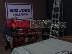 Lucky customer Aaron Trainer is ass licked and creamed by the mechanic