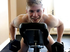 Eighteen-year-old blonde teen Troy Daniel jerking off