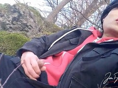 Jon Arteen tries to cum outside but ends up with a wrecked climax