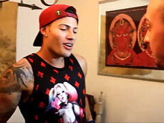 Hd videos, without a condom, gay guys