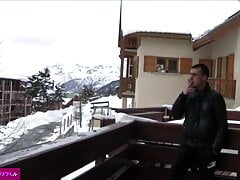 FrenchPorn.fr - Blowjob in winter sports