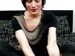 Sexy men Jesse Andrews is only 18 years old and hasn't been too