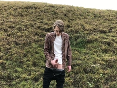 Mischievous DUDE With GINORMOUS LOLLIPOP(23cm) Wanking OFF OUTDOOR IN THE COLD WEATHER