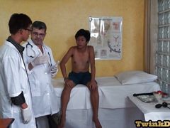 Asian skinny amateur twink in BJ 3some with doctors