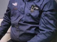 Fellating my fountain at the store