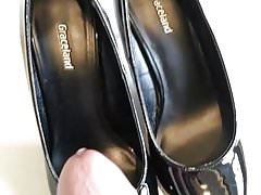 cum inside shine black high heels