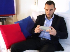 Insurer Gets Sucked By A Mature Client Despite Of Him ! Ben